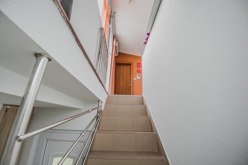 Apartments Villa Monique روغوزنيكا الغرفة الصورة